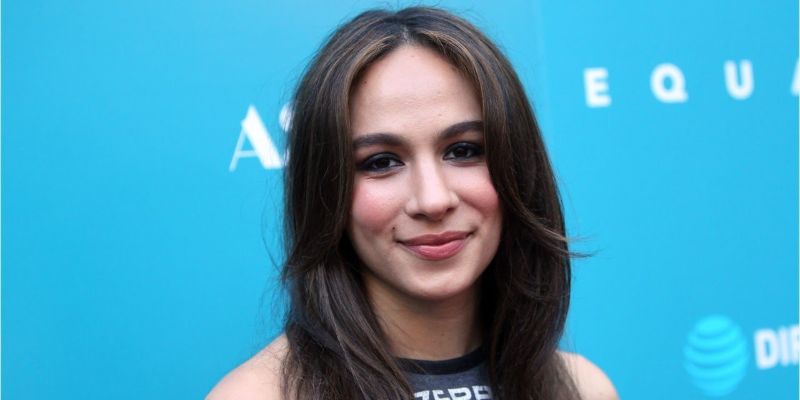 7 Facts About Aurora Perrineau: Her Battle Through Assault, Career, and Lineage. 